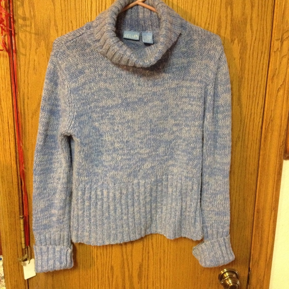 Turtle neck sweater